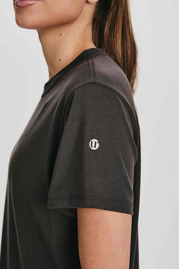 Базовая unisex футболка из лиоцелла